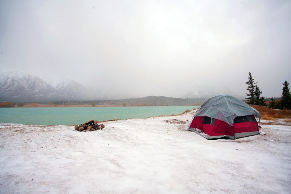 10 Tips to Make Winter Camping a Breeze camping g214f5c4b3 1920 1024x683 1 - 10 Tips to Make Winter Camping a Breeze